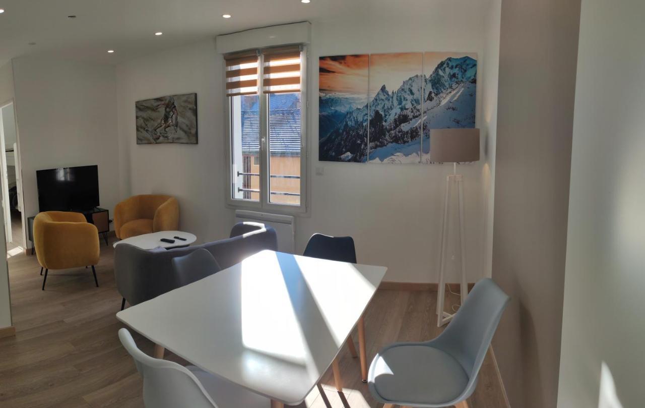 Joli Appartement Renove Avec Terrasse Brides-les-Bains Exteriör bild