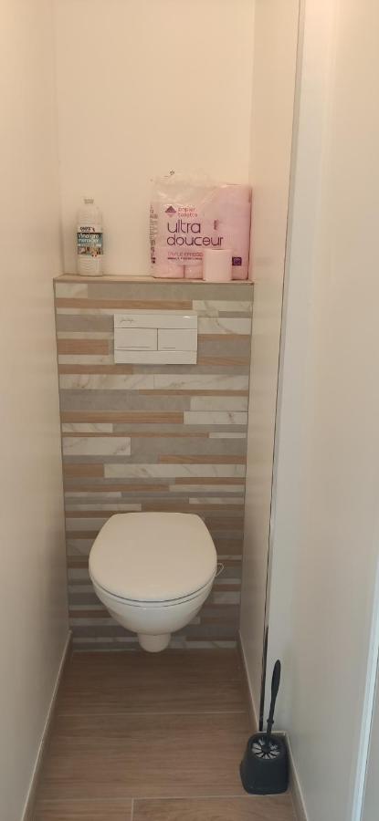 Joli Appartement Renove Avec Terrasse Brides-les-Bains Exteriör bild
